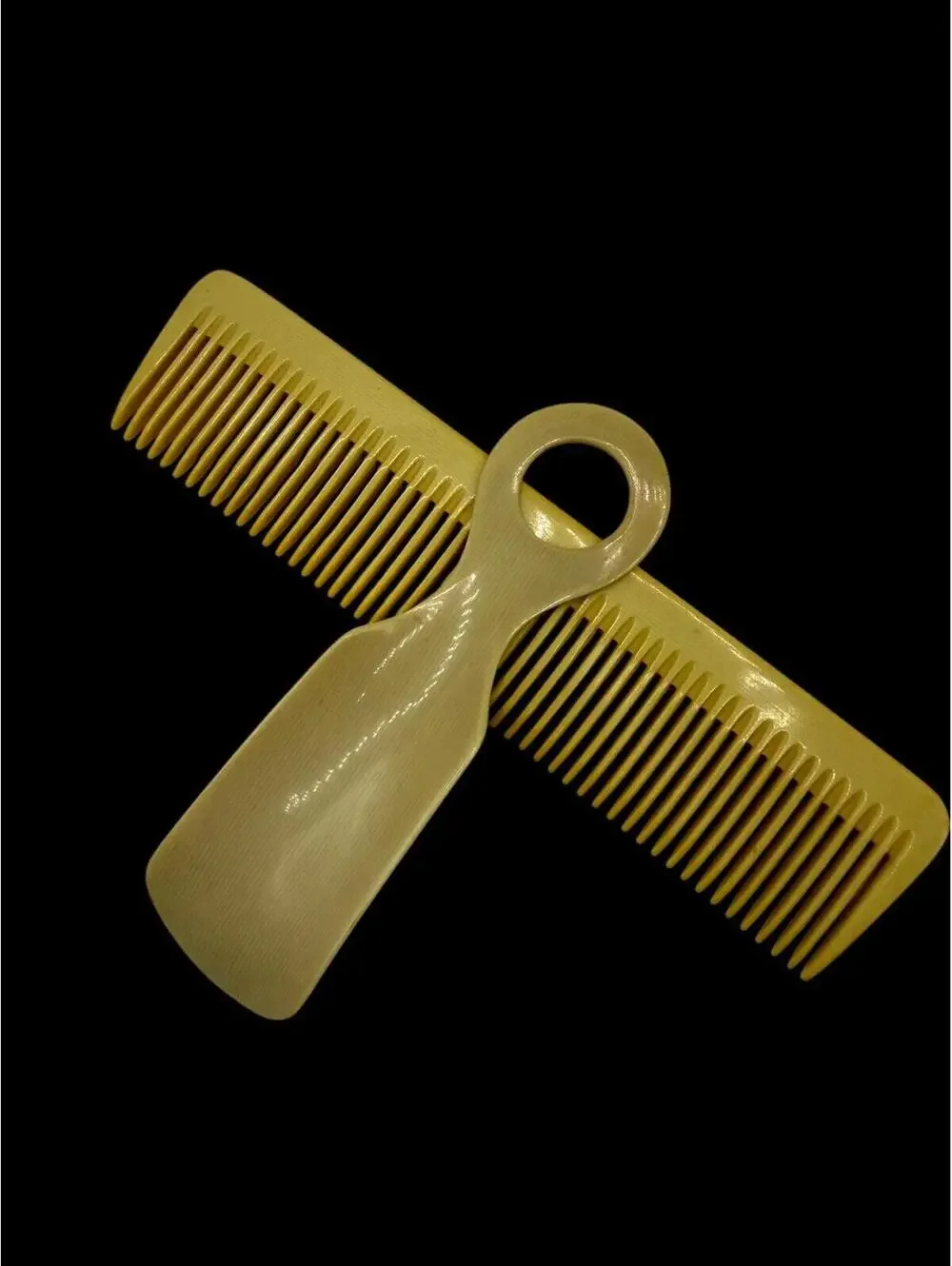 Vintage Yellow Celluloid Shoehorn and Hair Comb Set, Vanity Decor